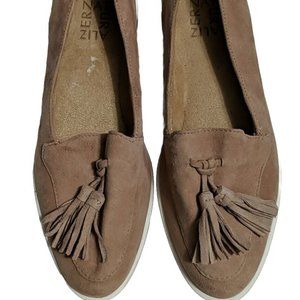New Women's Naturalizer Suede Tassel Loafer Shoes Size 7.5m